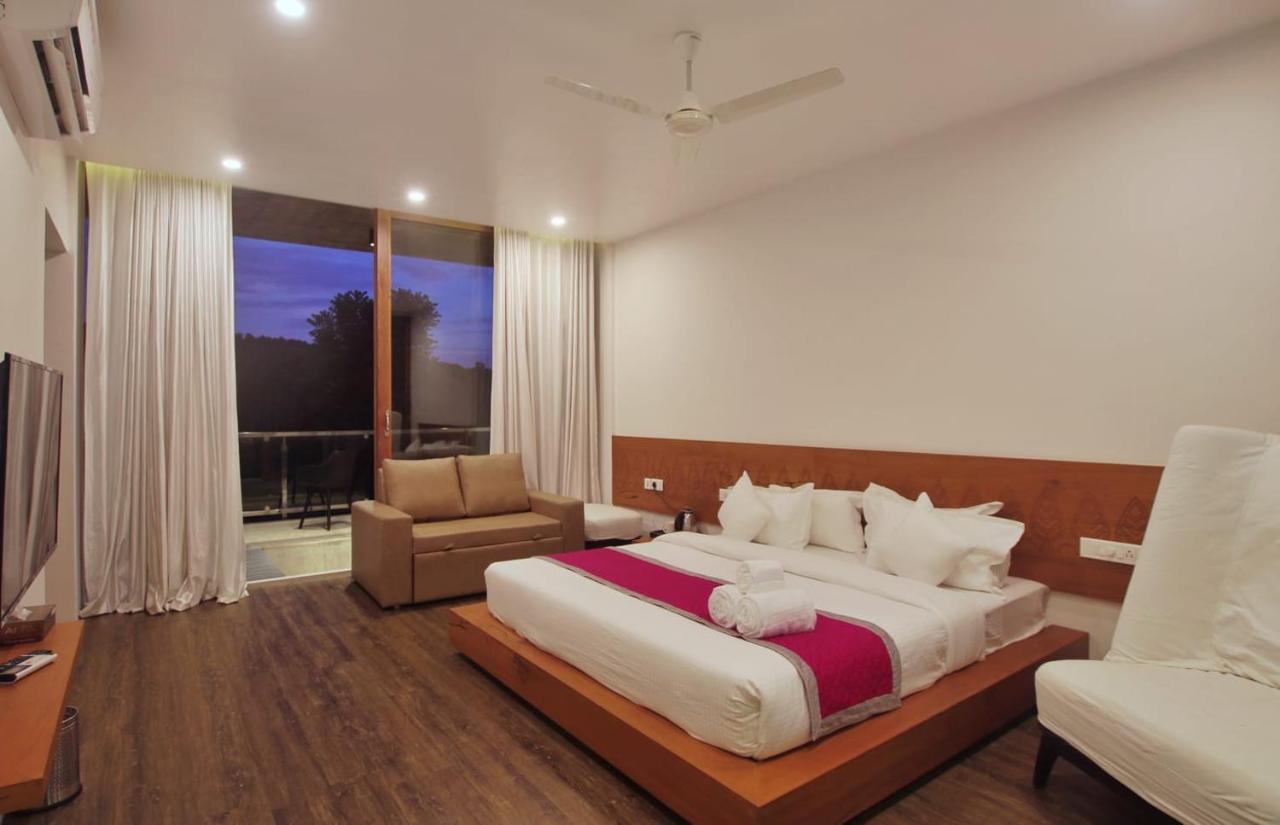 Nexstay Grand Chaliyar Resort Edavanna Экстерьер фото